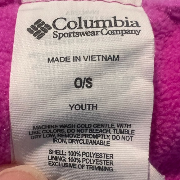 Columbia Fuzzy Bear Sherpa Beanie Hat - Picture 3 of 3